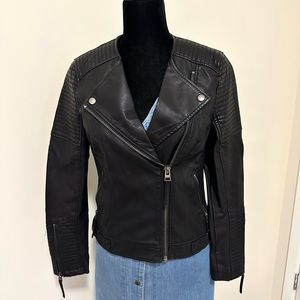 NWOT 🖤 TOPSHOP faux leather jacket 6